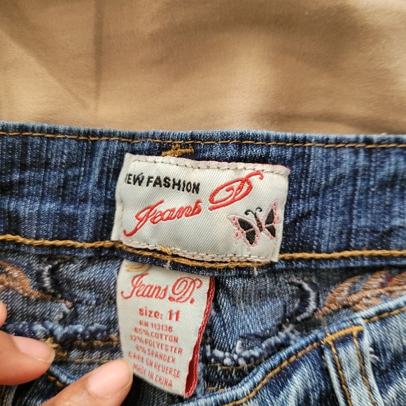 JEANS - Picture 6 of 6